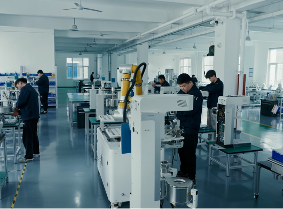 全自動機器人手臂高壓反應釜